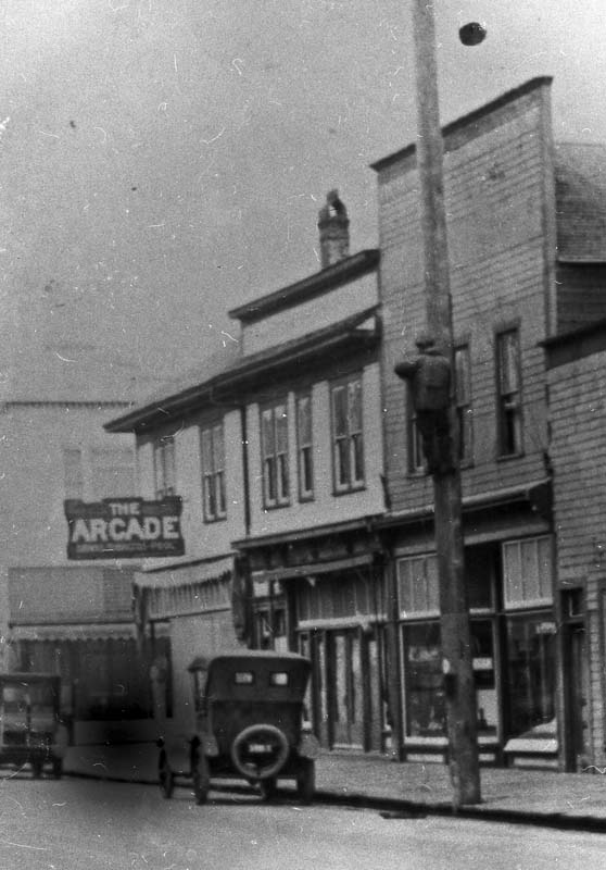 The Arcade in Bandon, ca. 1914.
